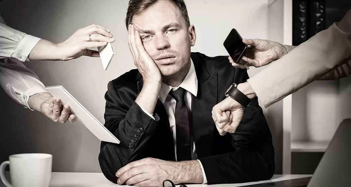 Síndrome de Burnout: ESSES sinais podem desenvolver a doença